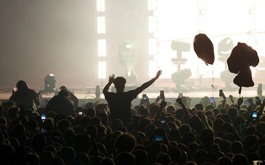 Γαλλία: Έρευνα για μυστηριώδη τσιμπήματα σε άτομα που παρέστησαν σε φεστιβάλ μουσικής