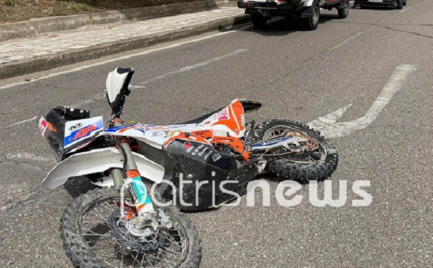 Σφοδρή σύγκρουση μηχανής και ΙΧ στην Κρέστενα &#8211; Νεκρός ο μοτοσικλετιστής