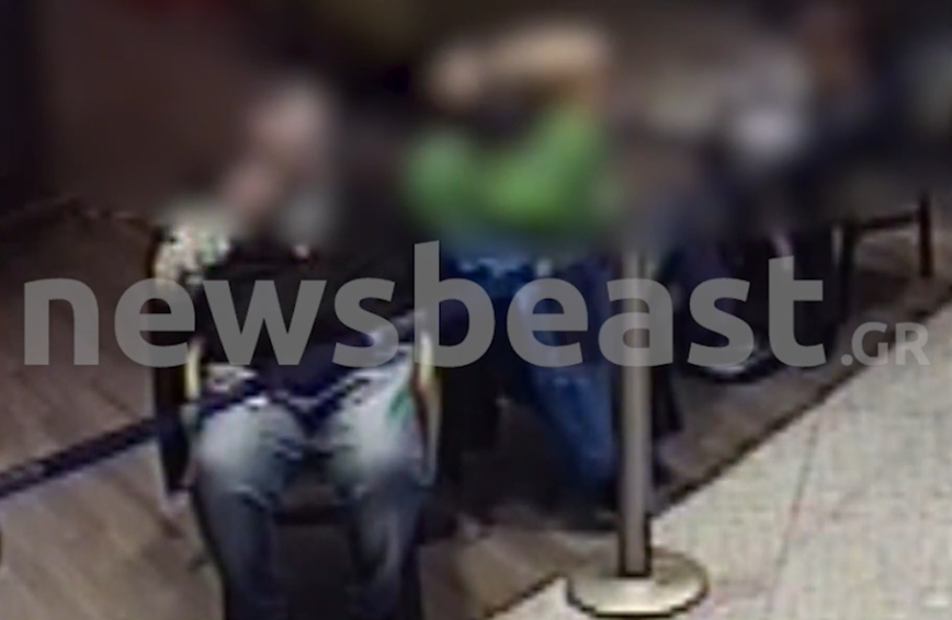 Βίντεο ντοκουμέντο με συμμορία&#8230; ταχυδακτυλουργών να κλέβει πορτοφόλια στο «Ελευθέριος Βενιζέλος»