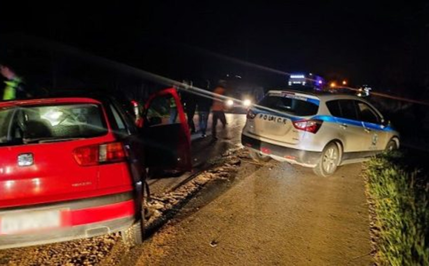 Ιωάννινα: Τροχαίο ατύχημα με πέντε τραυματίες – Αυτοκίνητο έπεσε πάνω σε περιπολικό