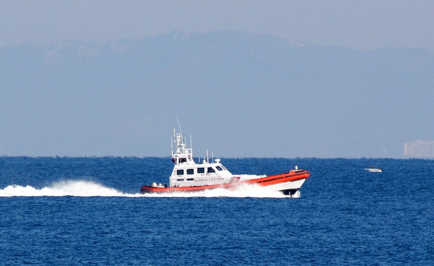 Ιταλία: Ανοικτά της Σικελίας ρωσικό πλοίο που φέρεται να επιβαίνουν πάνω από 100 κατάσκοποι
