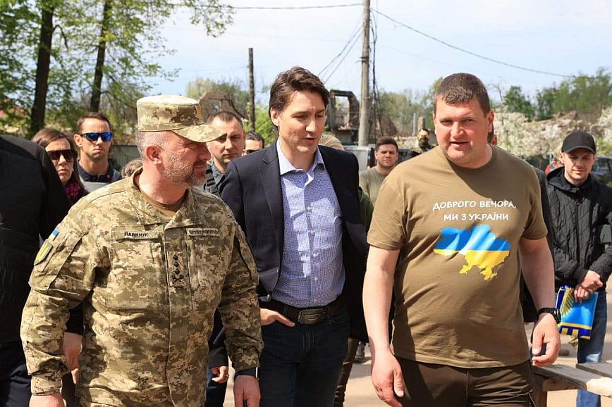 Ουκρανία: Το Ιρπίν, στα περίχωρα του Κιέβου επισκέφθηκε ο Τζάστιν Τριντό