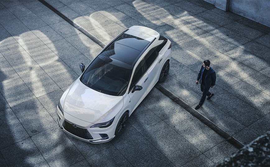 Lexus: Η 5η γενιά του RX είναι ελαφρύτερη και με εξηλεκτρισμένη γκάμα κινητήρων