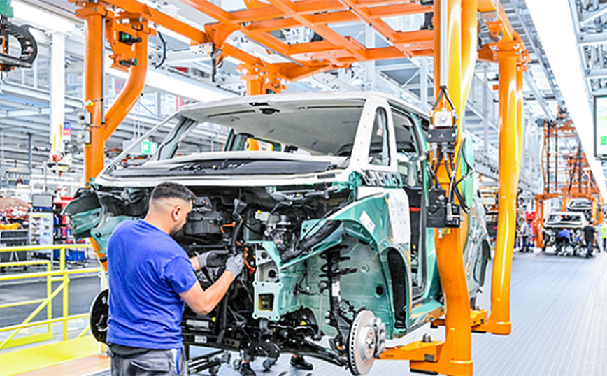 Το VW ID. Buzz στην παραγωγή: Στόχος οι 130.000 μονάδες ετησίως