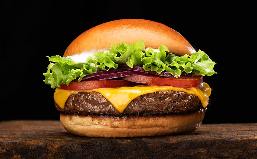 Χάνει βάρος, τρώγοντας μόνο McDonald&#8217;s – Οι ειδικοί λένε ότι είναι μια κακή ιδέα