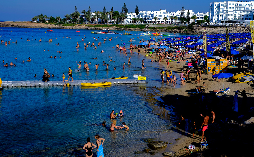 Καύσωνας και στην Κύπρο