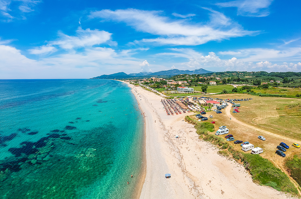 Μονολίθι: Η μεγαλύτερη σε μήκος παραλία στην Ελλάδα