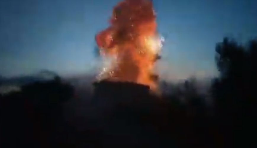 Πόλεμος στην Ουκρανία: Βίντεο με τη στιγμή της έκρηξης σε πολυκατοικία που σκότωσε 15 άτομα στο Ντονέτσκ