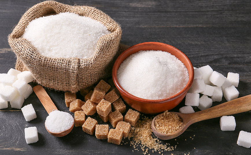Λευκή ή καστανή ζάχαρη: Είναι τόσο διαφορετικές;