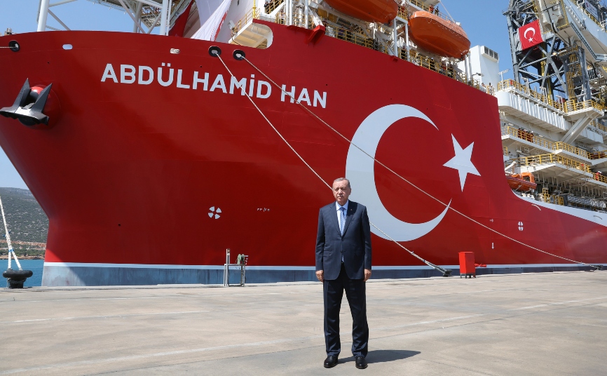 Ξεκίνησε για την Ανατολική Μεσόγειο το πλωτό γεωτρύπανο της Τουρκίας «Abdülhamid Han»