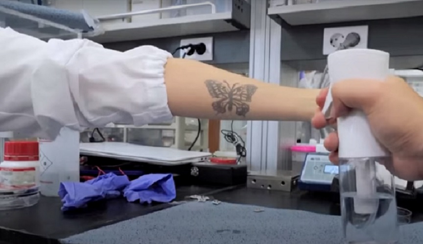 Νότια Κορέα: Επιστήμονες αναπτύσσουν «τατουάζ» νανοτεχνολογίας – Θα προειδοποιεί για τυχόν προβλήματα υγείας