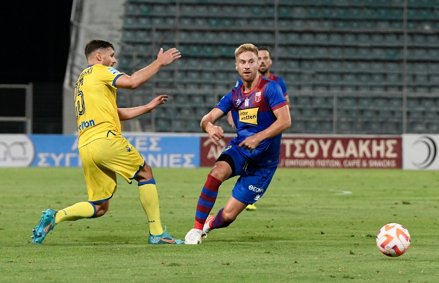 Βόλος – Αστέρας Τρίπολης: Ματσάρα και 3-3 στην πρεμιέρα της Super League