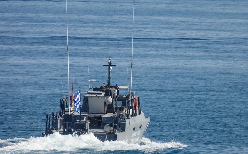 Συναγερμός στη Σάμο για εντοπισμό σκάφους με μετανάστες που αναποδογύρισε