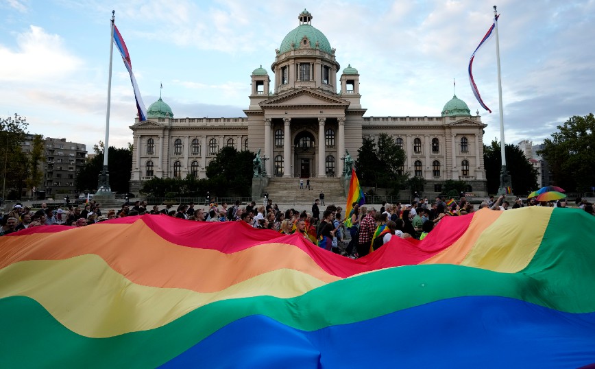 Σερβία: Stop από την αστυνομία σε πορεία υπερηφάνειας των ΛΟΑΤΚΙ κοινοτήτων στο Βελιγράδι