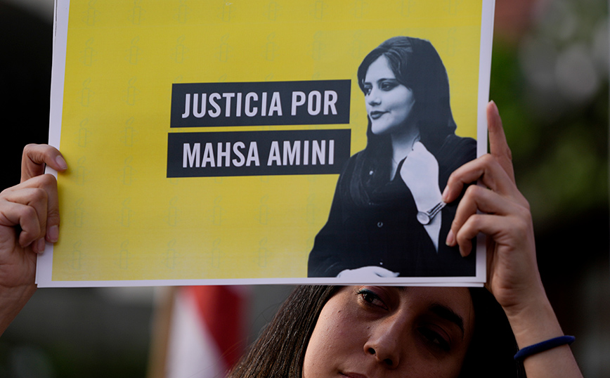 Μαχσά Αμινί: Ο θάνατός της δεν προκλήθηκε από χτύπημα στο κεφάλι και τα άκρα – Τι έδειξε η ιατροδικαστική έκθεση