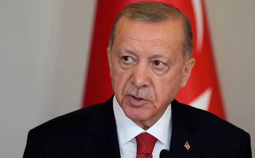 Οργή Ερντογάν για τις ΗΠΑ: «Στην Ελλάδα δίνουν μαχητικά αλλά στην Τουρκία επιβάλλουν κυρώσεις»