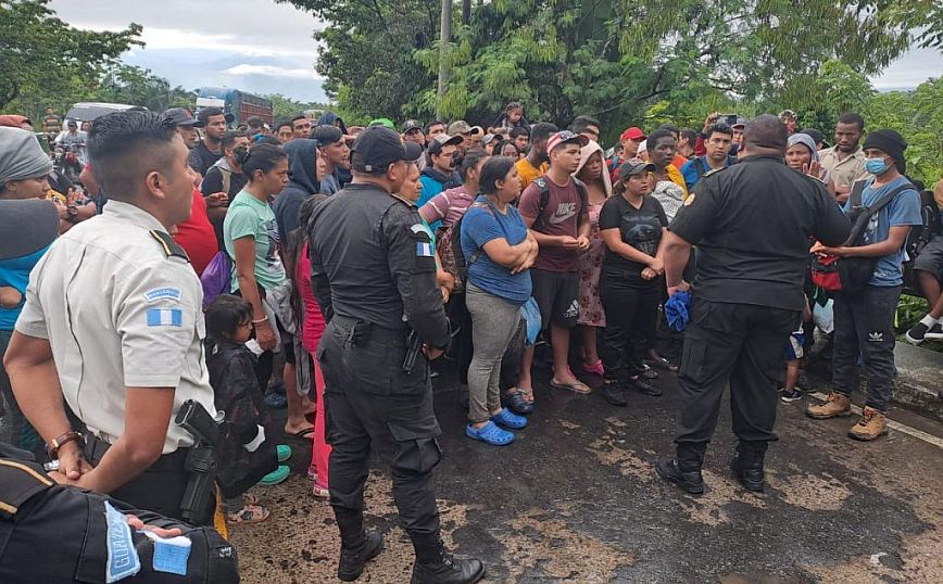 Γουατεμάλα: Αναχαιτίστηκαν μετανάστες από Βενεζουέλα, Κούβα και Αϊτή στα σύνορα με την Ονδούρα