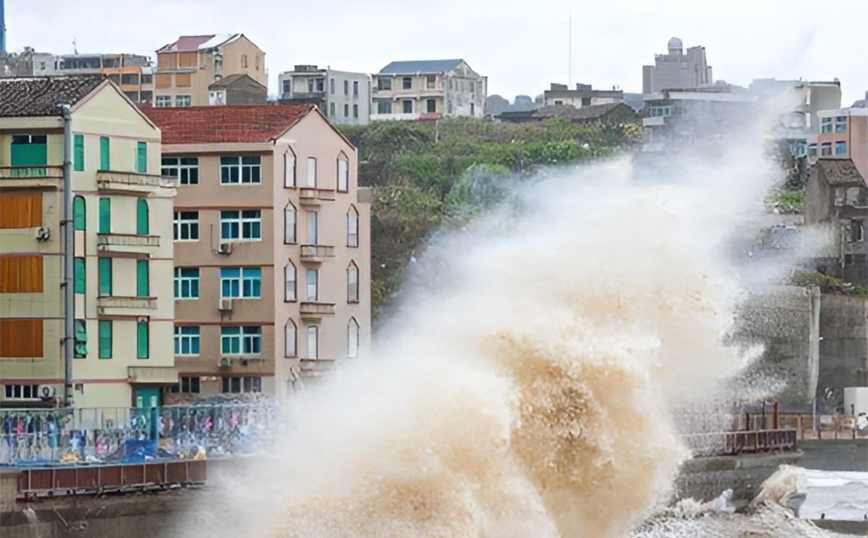 Συναγερμός στην Κίνα: Έρχεται ο τυφώνας Μούιφα &#8211; Ακυρώνονται πτήσεις
