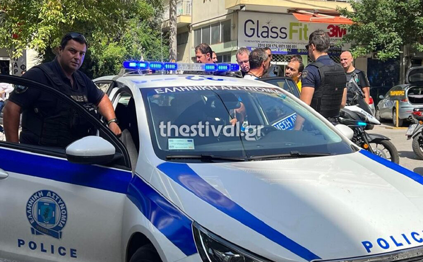 Σκηνές πανικού στη Θεσσαλονίκη: Λογιστής  έβγαλε όπλο και κυνηγούσε υπάλληλο