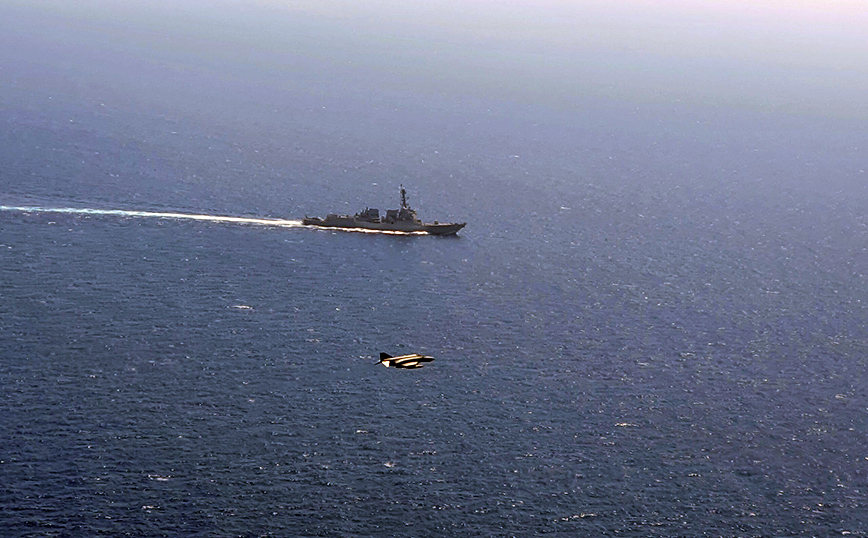 Εικόνες από τη συνεκπαίδευση του υποβρυχίου «Ωκεανός» και αεροσκαφών της Πολεμικής Αεροπορίας με μονάδες του ΝΑΤΟ