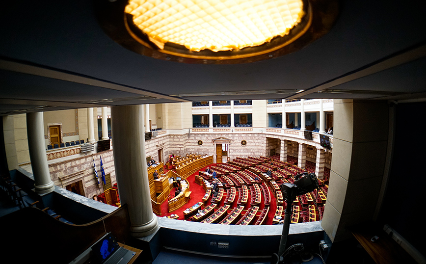 Βουλή: Οι θέσεις της αντιπολίτευσης σχετικά με την τροπολογία για το «κόμμα Κασιδιάρη»