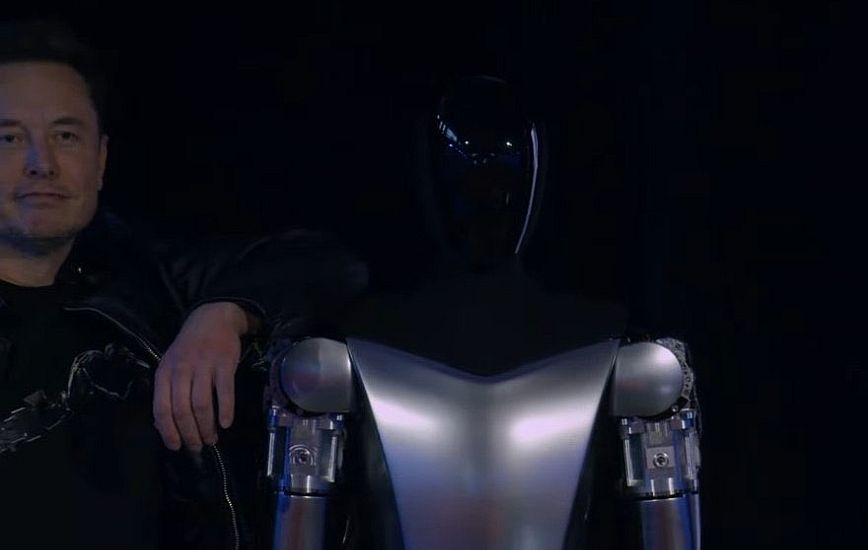 Ο Έλον Μασκ παρουσίασε το ανθρωποειδές ρομπότ της Tesla &#8211; Δείτε βίντεο