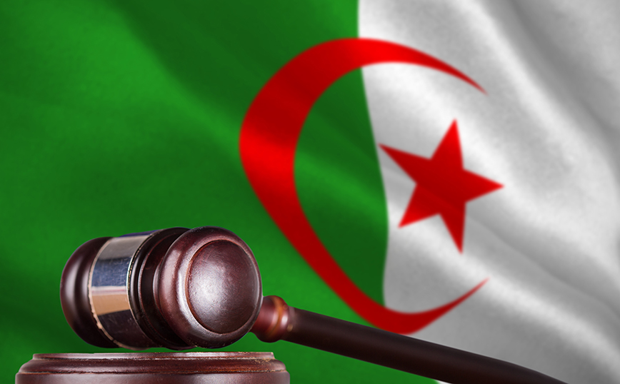 Αλγερία: Σκιτσογράφος καταδικάστηκε ερήμην σε κάθειρξη 10 ετών για «προσβολή του προέδρου»