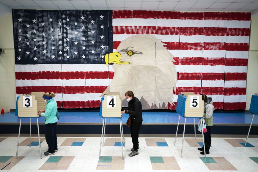 Ενδιάμεσες εκλογές στις ΗΠΑ: Το θρίλερ σε τρεις πολιτείες κρίνει τον έλεγχο της Γερουσίας