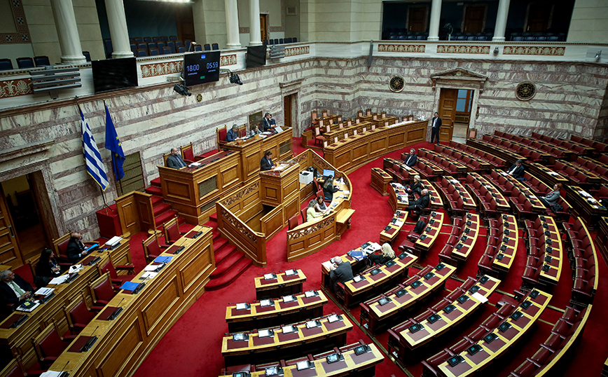 Με τις ψήφους της ΝΔ εγκρίθηκε επί της αρχής το νομοσχέδιο για την διακυβέρνηση των ΟΤΑ
