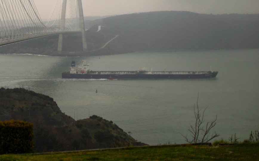 Τουρκία: Συνωστισμός πετρελαιοφόρων δεξαμενόπλοιων μετά την επιβολή πλαφόν στην τιμή του ρωσικού πετρελαίου