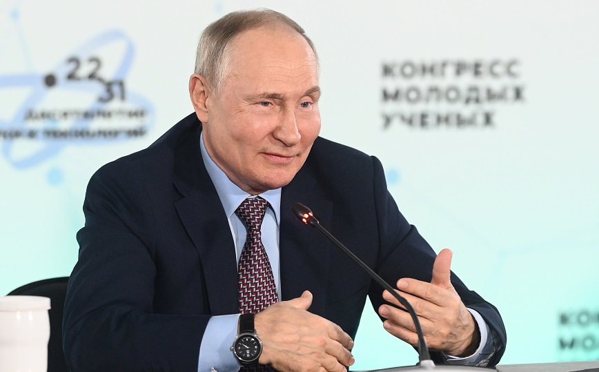 Πούτιν: Ζητάει από τη Δύση να αναγνωρίσει τις προσαρτήσεις στην Ουκρανία πριν ξεκινήσει τις διαπραγματεύσεις