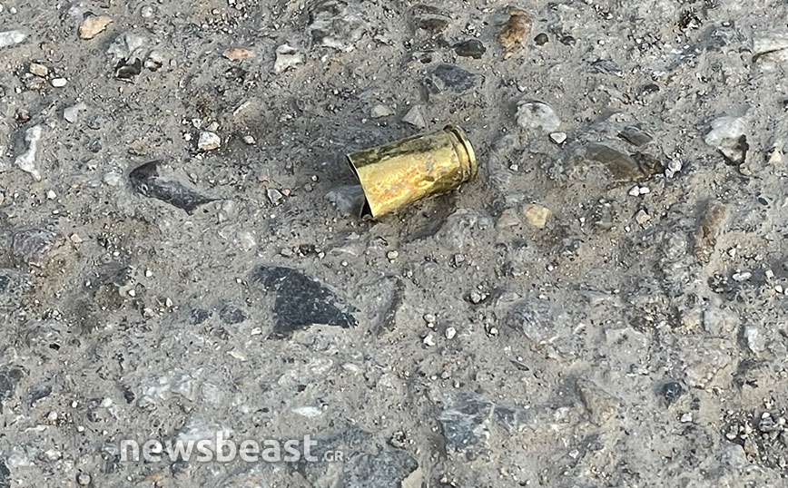 Άνω Λιόσια: Κάλυκες από πυροβολισμούς βρέθηκαν έξω καταστήματα &#8211; Δείτε φωτογραφίες