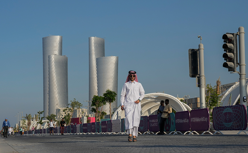 Κατάρ: Πώς τα «γκαζοδολάρια» αγοράζουν&#8230; επιρροή &#8211; «Όποιος πληρώνει, επηρεάζει»