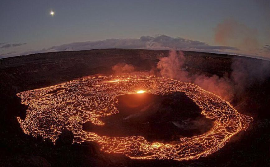 Χαβάη: Σε φάση εκρηκτικής δραστηριότητας εισήλθε εκ νέου το ηφαίστειο Κιλαουέα