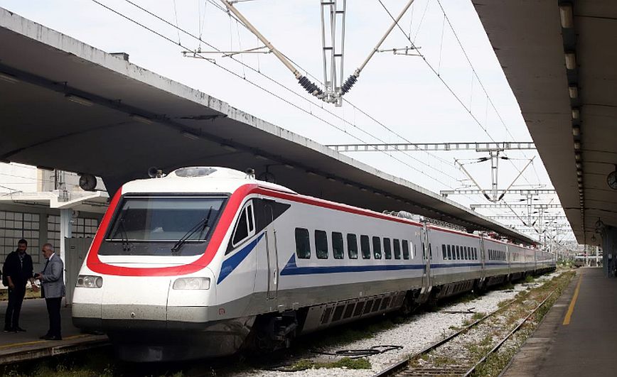 Ημαθία: Συνελήφθη 23χρονος την ώρα που επιβίβαζε μετανάστες στο τρένο