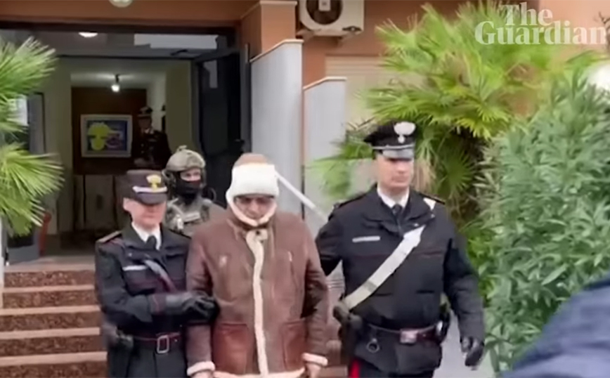 Ματέο Μεσσίνα Ντενάρο: Βίντεο με τη στιγμή της σύλληψης του τελευταίου πανίσχυρου «νονού» της Κόζα Νόστρα