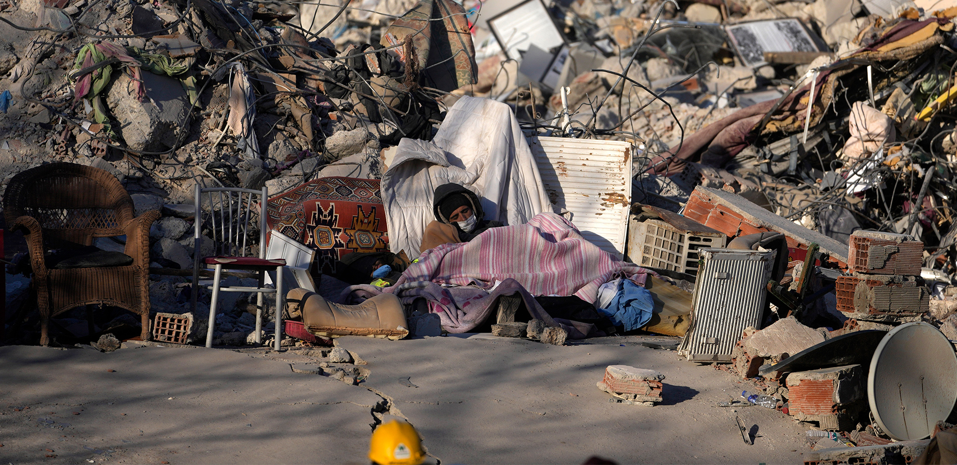 «Η Τουρκία μετά τους σεισμούς αποτελεί υγειονομική βόμβα» &#8211; Φόβοι ότι ασθένειες μπορεί να εξαπλωθούν στην Ελλάδα