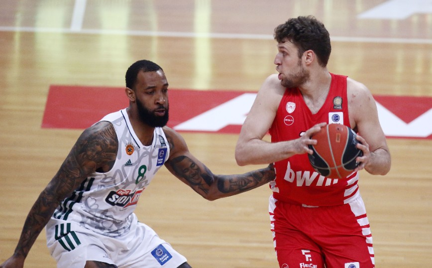 Basket League: Αλλαγές στον τρόπο διεξαγωγής του πρωταθλήματος προανήγγειλε ο Γαλατσόπουλος