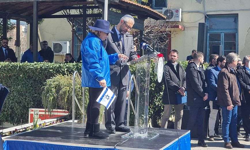  Νικήσαμε το φοβερό Ολοκαύτωμα, είπε η 81 ετών Εβραία, Εστέρ Σολ, στη σιωπηρή πορεία μνήμης στη Θεσσαλονίκη