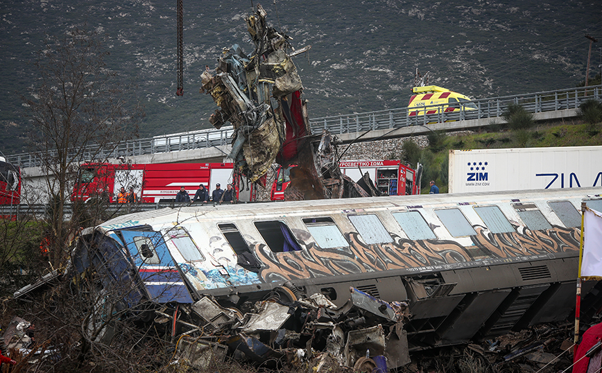 Σύγκρουση τρένων στα Τέμπη: Σε αργία ο προϊστάμενος του σταθμάρχη της Λάρισας