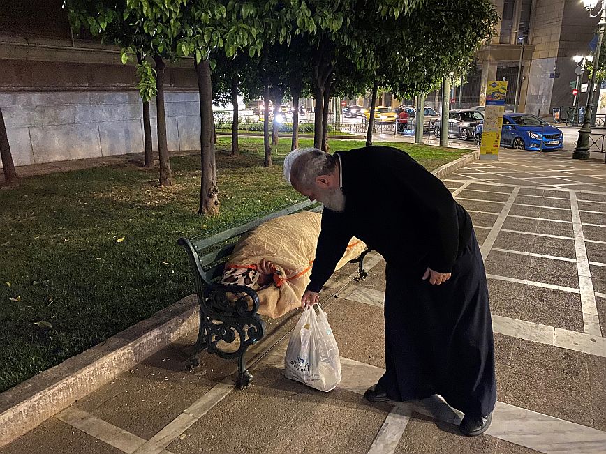 Στο πλευρό των αστέγων η «ΑΠΟΣΤΟΛΗ» της Ιεράς Αρχιεπισκοπής Αθηνών