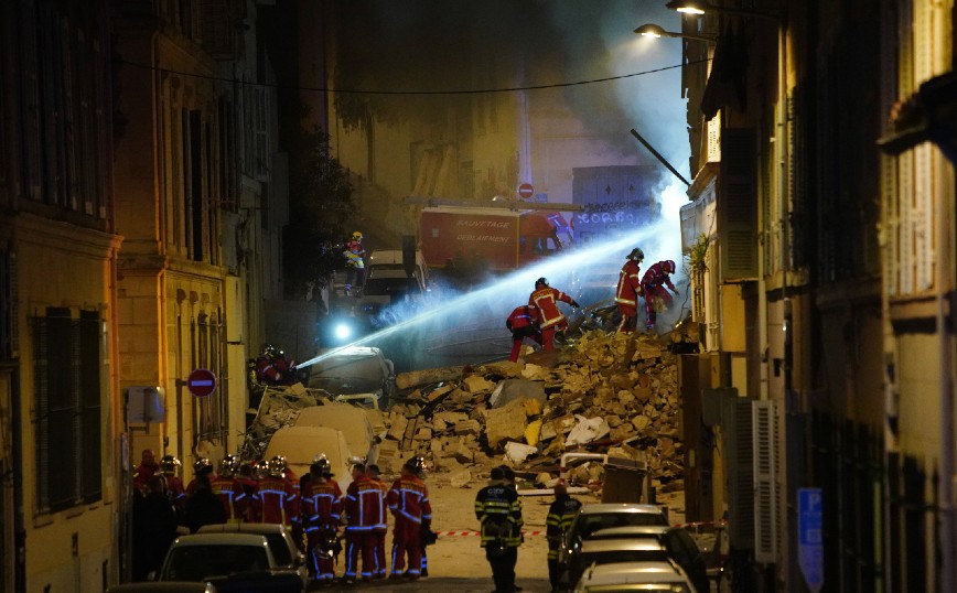 Ακόμα ένα πτώμα στα συντρίμμια των κτιρίων που κατέρρευσαν στη Μασσαλία &#8211; Στους πέντε οι νεκροί