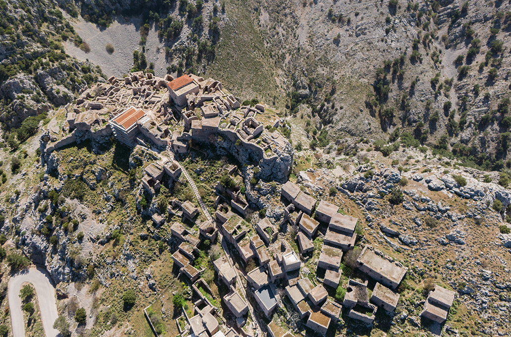 Ανάβατος: Το χωριό στη Χίο που μοιάζει με χρονομηχανή