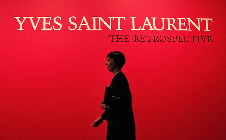 Ο οίκος μόδας Saint Laurent έφτιαξε εταιρία παραγωγής και θα κάνει ποδαρικό με ταινία του Αλμοδοβάρ