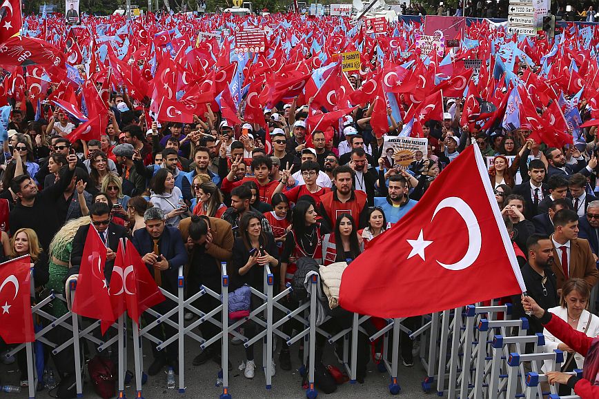 Τα δεδομένα λίγο πριν τις κρίσιμες εκλογές στην Τουρκία – Τι λένε οι δημοσκοπήσεις