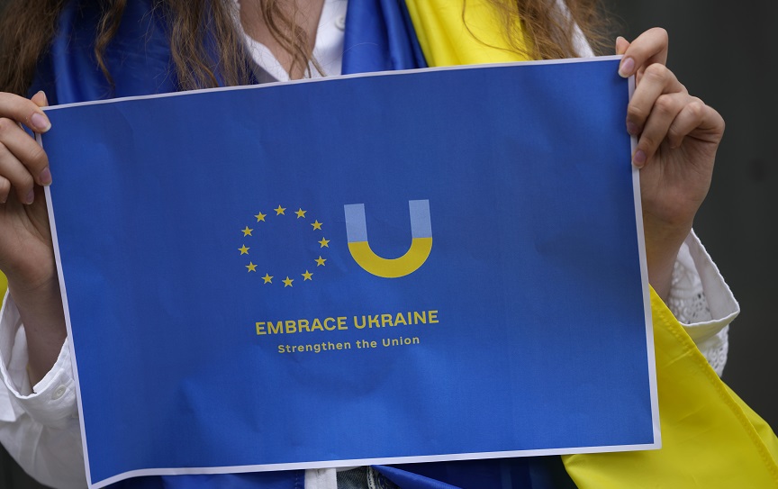 ΕΕ: Θέλει να στείλει στην Ουκρανία τα κέρδη από δεσμευμένα κεφάλαια της Ρωσίας – Η αξία τους ανέρχεται σχεδόν σε 200 δισ. ευρώ