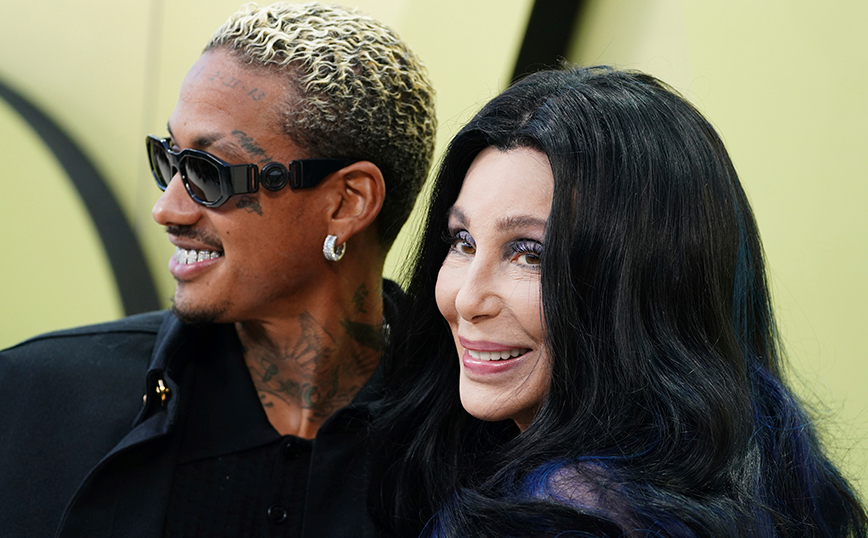 Η Cher χώρισε από τον 37χρονο σύντροφό της μετά από λίγους μήνες σχέσης