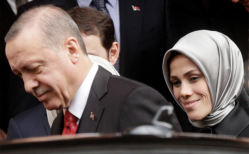 Εκλογές στην Τουρκία: Προκλητική η κόρη του Ερντογάν &#8211; «Η ημισέληνος θα κερδίσει τον σταυρό της Δύσης»