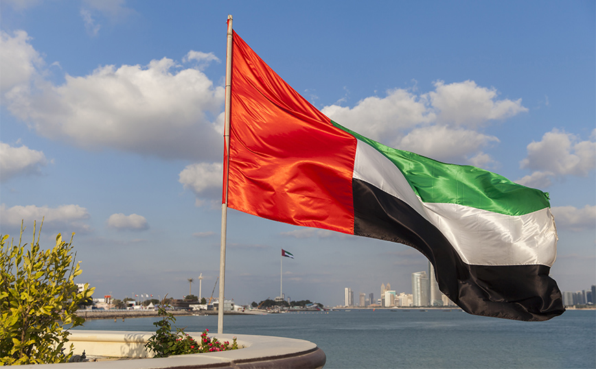 Ηνωμένα Αραβικά Εμιράτα και Κατάρ «έδωσαν τα χέρια» για τις διπλωματικές τους σχέσεις