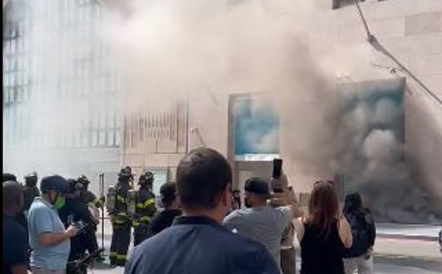 Φωτιά στο εμβληματικό κατάστημα του κοσμηματοπωλείου Tiffany στη Νέα Υόρκη